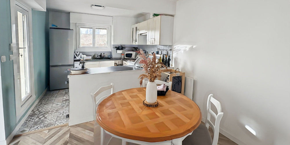 appartement à BORDEAUX (33000)