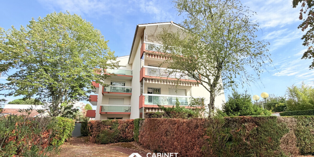 appartement à BORDEAUX (33200)