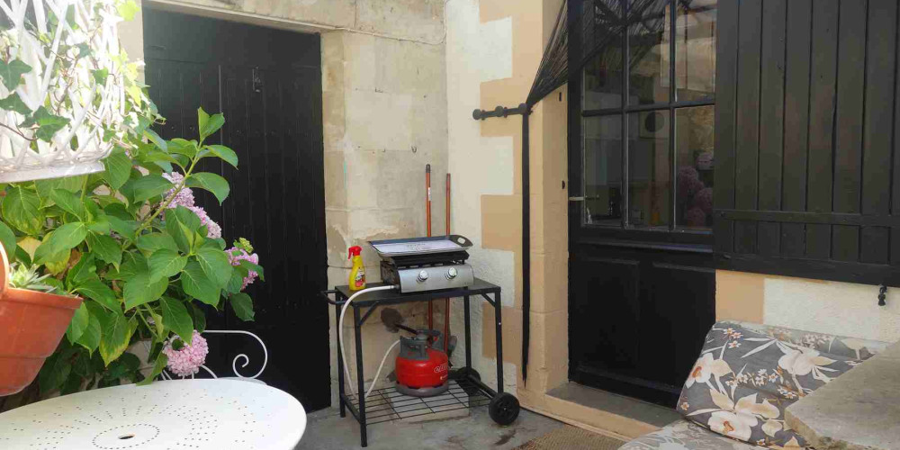 maison à ST AUBIN DE BLAYE (33820)