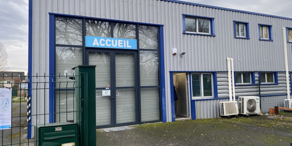 local industriel à BEGLES (33130)