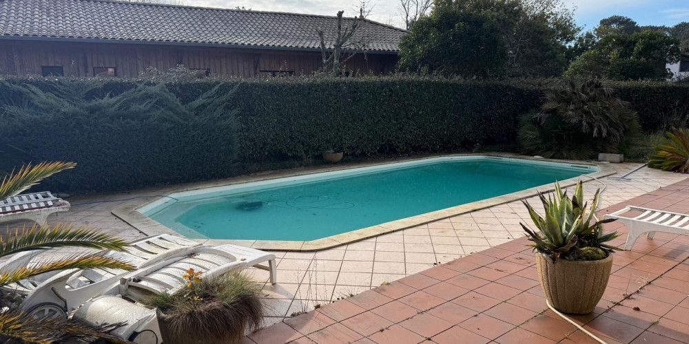 maison à LEGE CAP FERRET (33950)