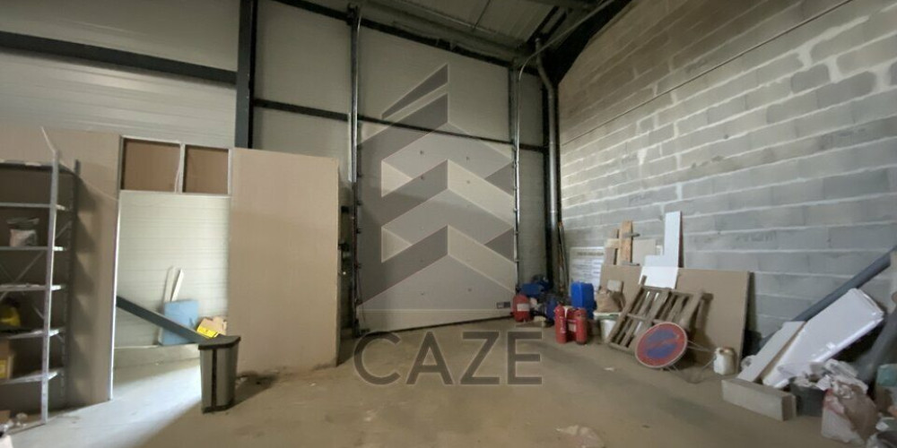 local commercial à ARTIGUES PRES BORDEAUX (33370)