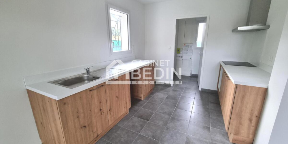 maison à ST MICHEL DE RIEUFRET (33720)