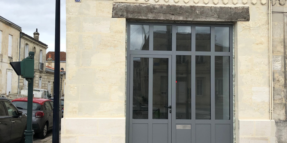 local commercial à BORDEAUX (33000)