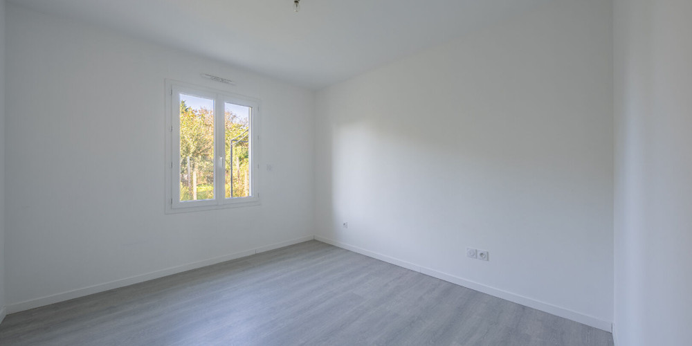 maison à BRANNE (33420)