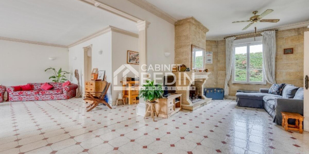 maison à AMBARES ET LAGRAVE (33440)