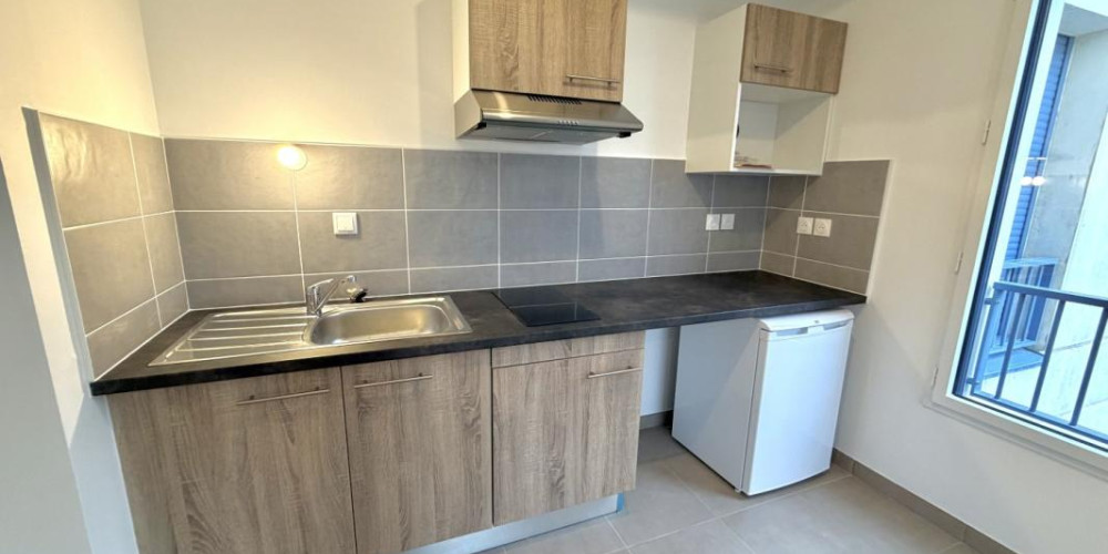 appartement à BORDEAUX (33800)