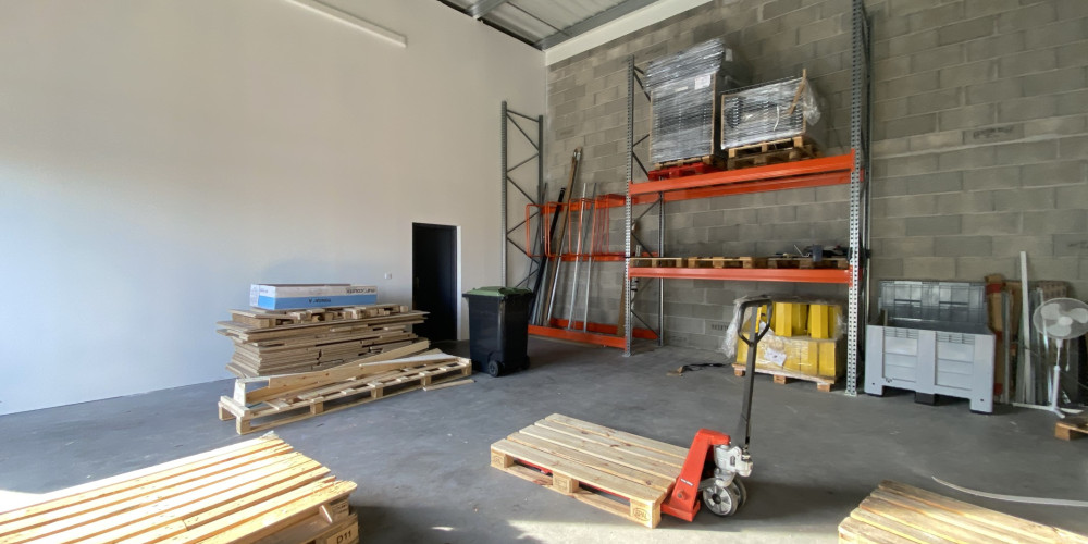 local industriel à VILLENAVE D ORNON (33140)