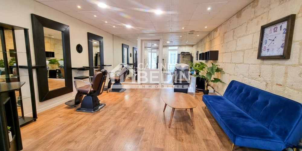 immeuble à CREON (33670)