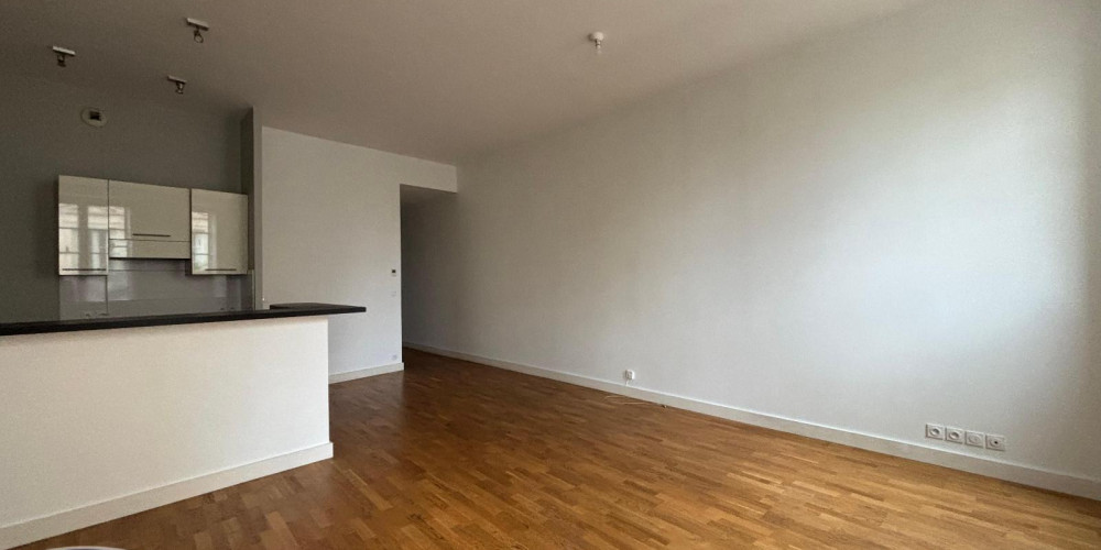 appartement à BORDEAUX (33000)