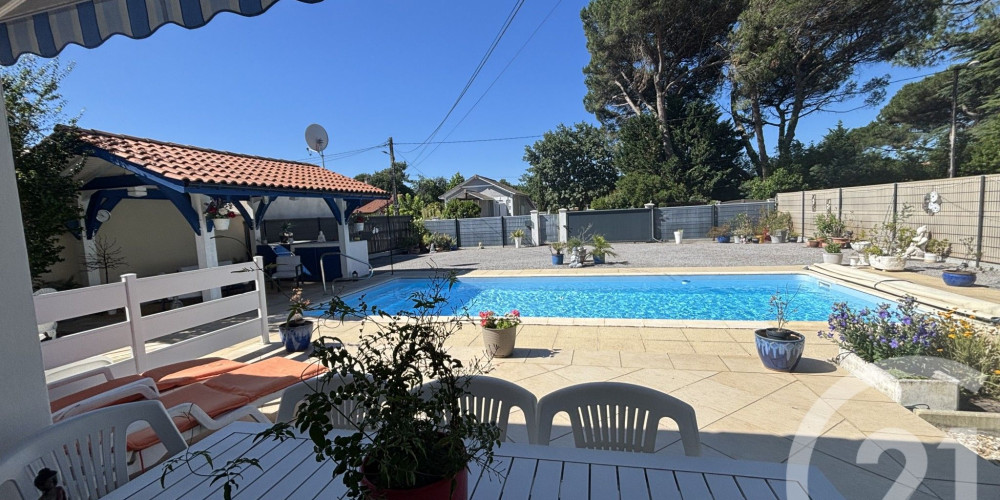 maison à LANTON (33138)