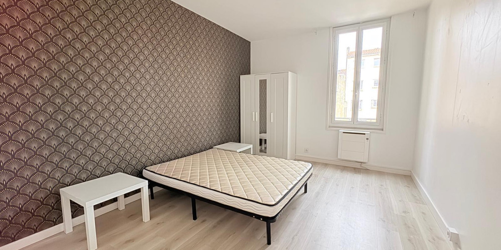 appartement à BORDEAUX (33800)