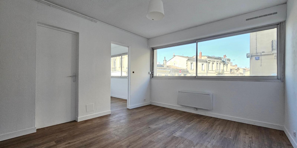 appartement à BORDEAUX (33000)