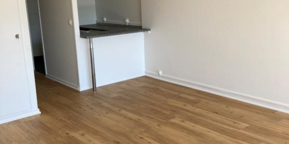 appartement à BORDEAUX (33000)