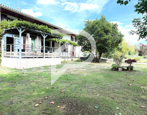 maison  ST PEY DE CASTETS