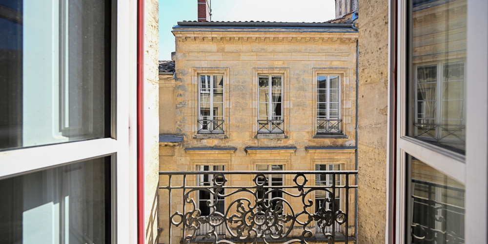 appartement à BORDEAUX (33000)