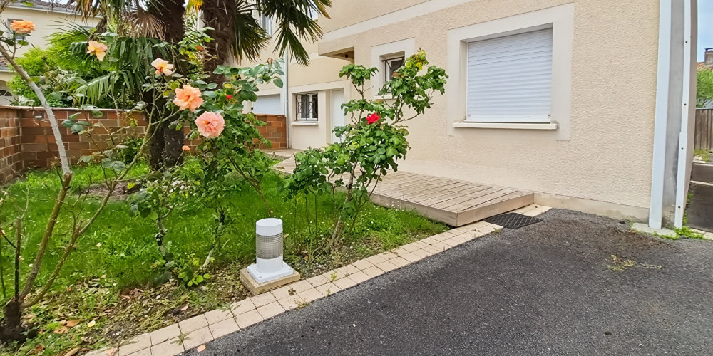 maison à VILLENAVE D ORNON (33140)