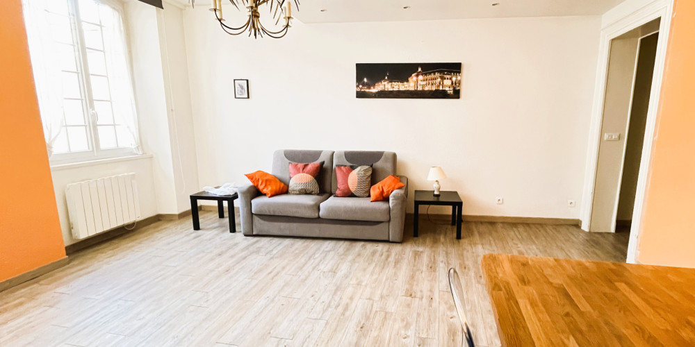 appartement à BORDEAUX (33000)