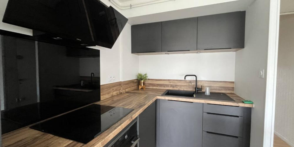 appartement à BORDEAUX (33000)