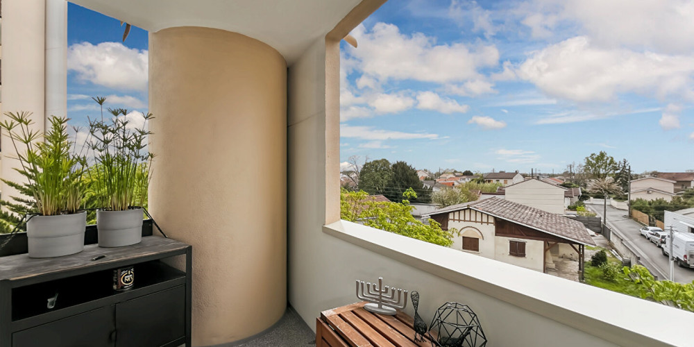 appartement à MERIGNAC (33700)