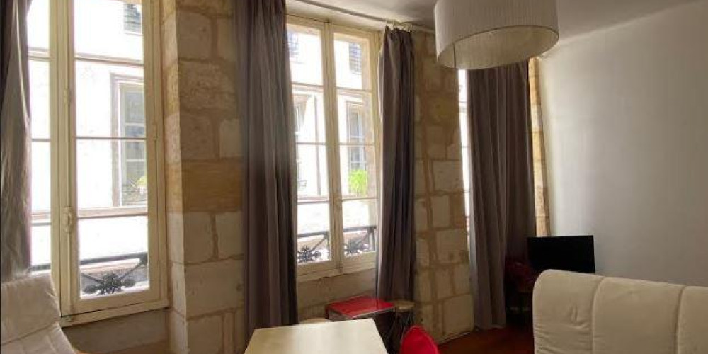 appartement à BORDEAUX (33000)