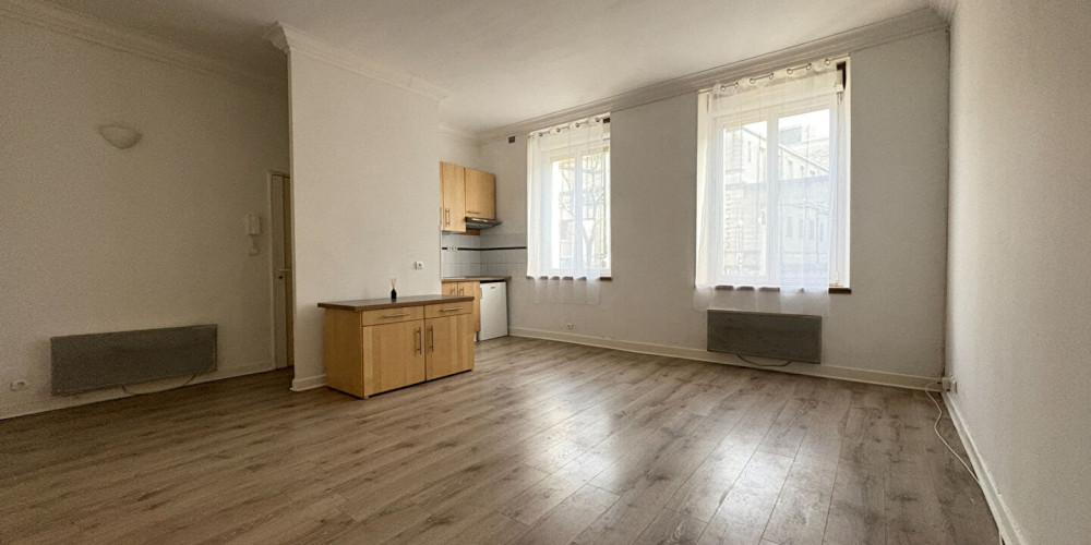 appartement à BORDEAUX (33000)