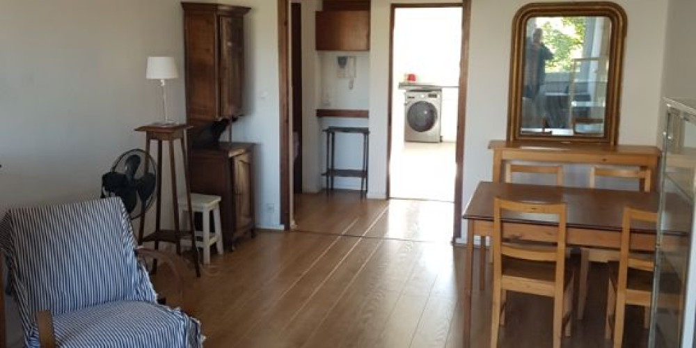 appartement à BORDEAUX (33800)
