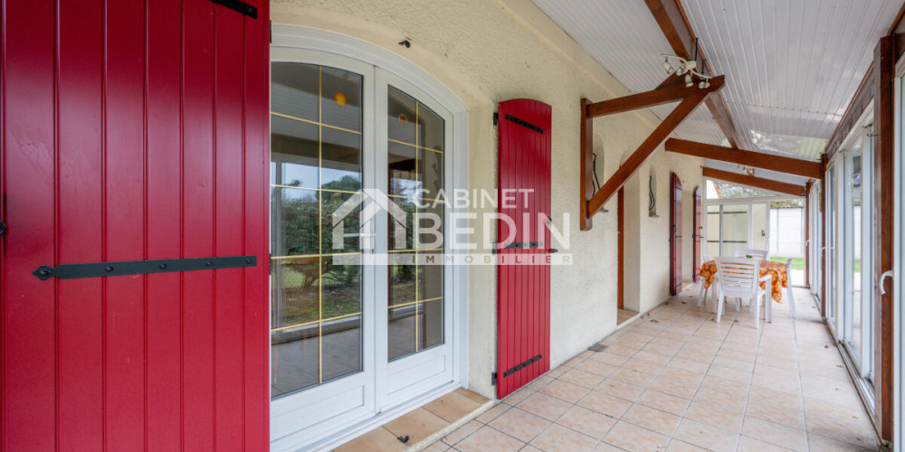 maison à LE TAILLAN MEDOC (33320)
