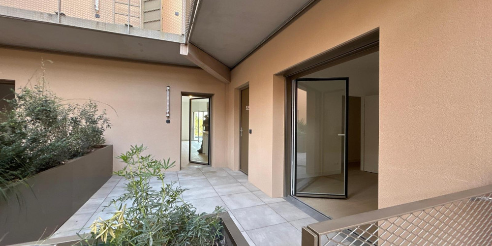 appartement à BORDEAUX (33100)