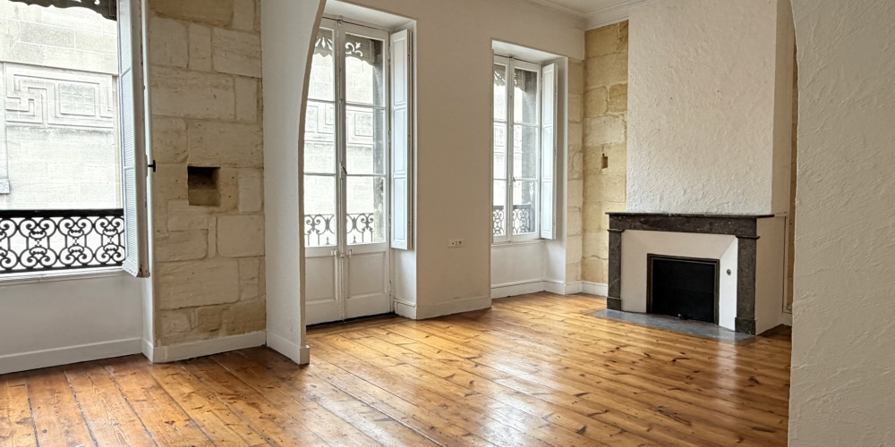 appartement à BORDEAUX (33000)
