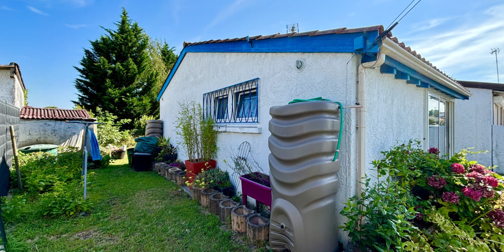 maison à ARES (33740)