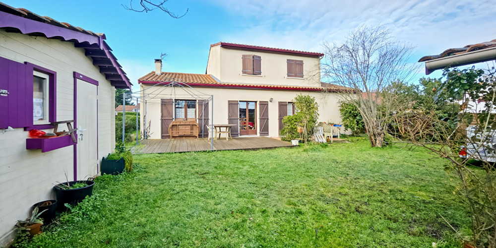 maison à VILLENAVE D ORNON (33140)