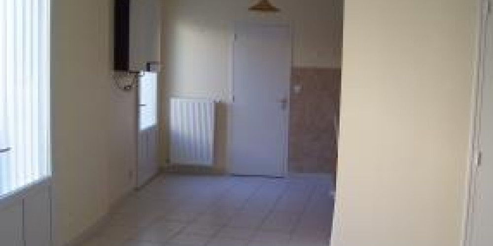 appartement à LES ARTIGUES DE LUSSAC (33570)
