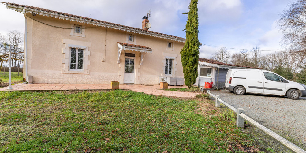 maison à LOUCHATS (33125)