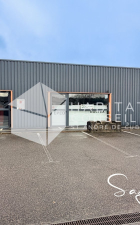 Local commercial  CAVIGNAC