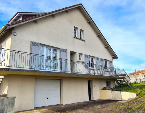 maison  ST ANDRE DE CUBZAC