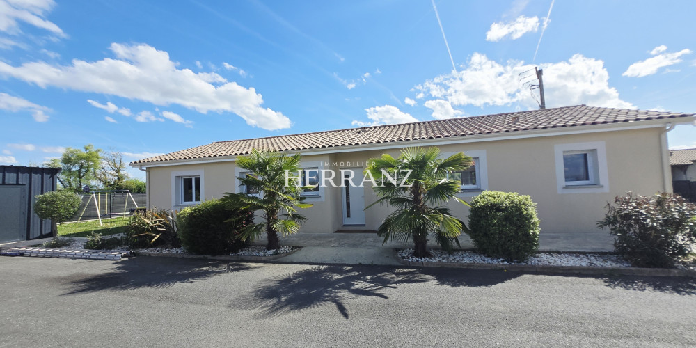 maison à RAUZAN (33420)