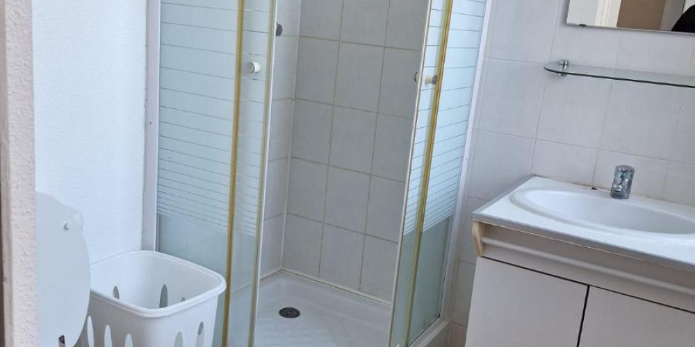 appartement à BORDEAUX (33800)
