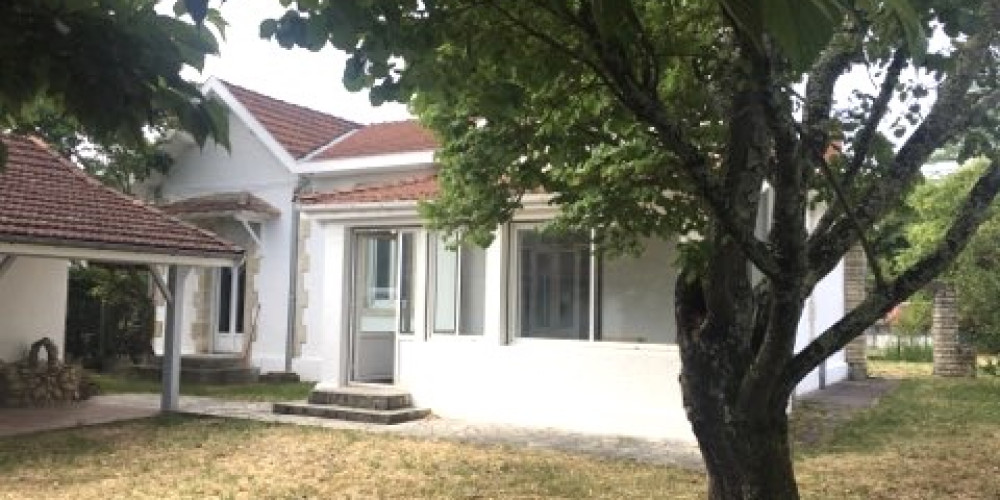 maison à PESSAC (33600)