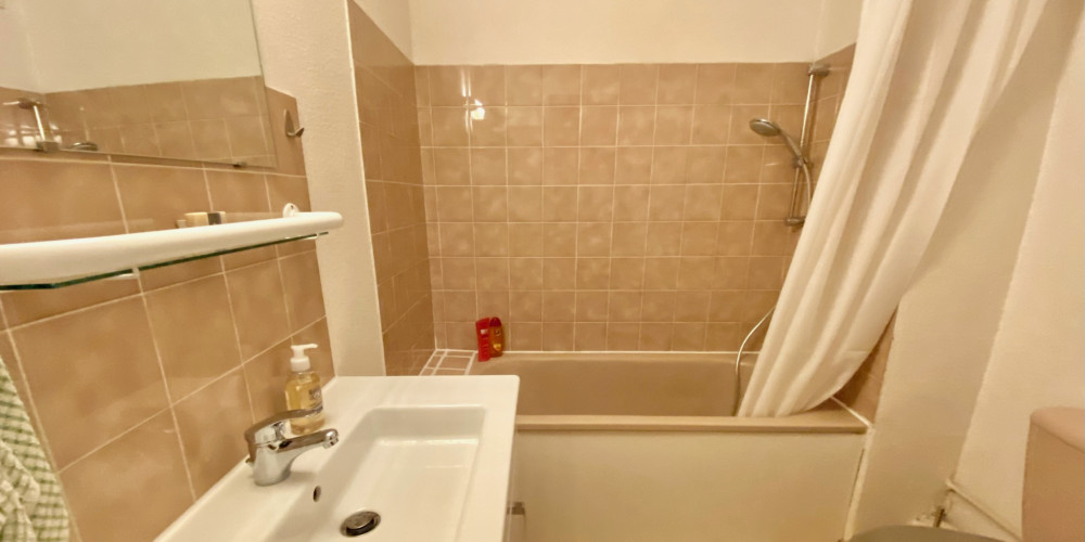 appartement à BORDEAUX (33000)