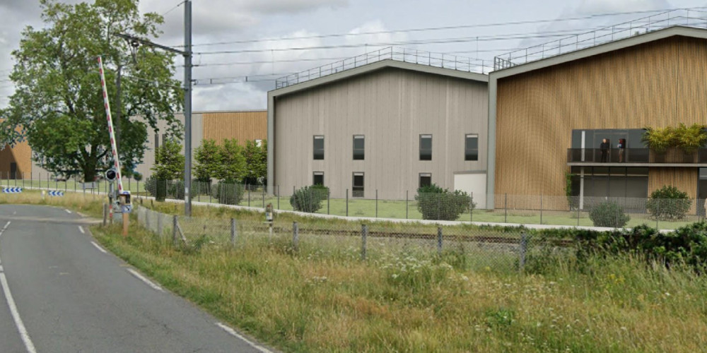 local industriel à BLANQUEFORT (33290)