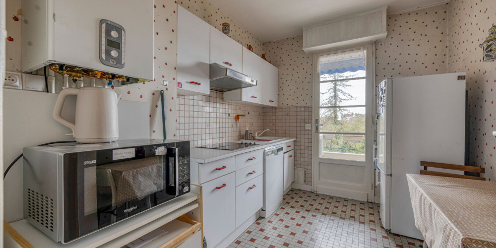 appartement à BORDEAUX (33000)