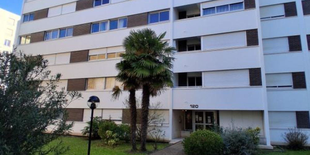 appartement à BORDEAUX (33000)
