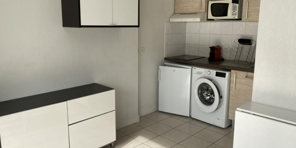 appartement à BRUGES (33520)