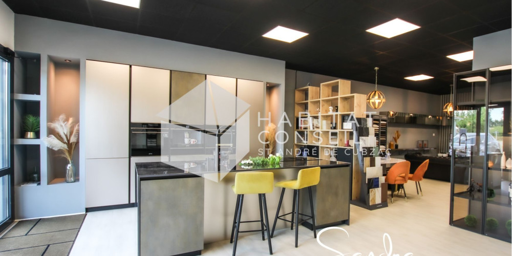 local commercial à CAVIGNAC (33620)