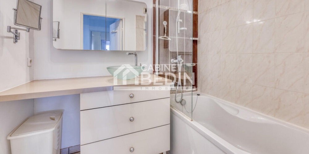 appartement à BORDEAUX (33000)
