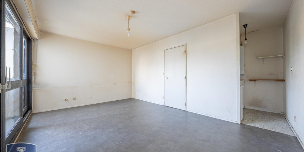 appartement à BORDEAUX (33000)