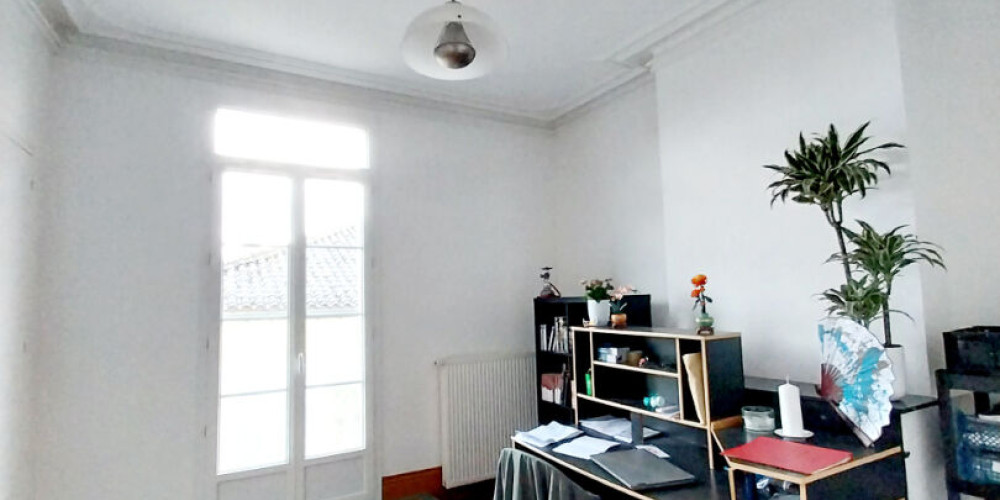 maison à BAZAS (33430)