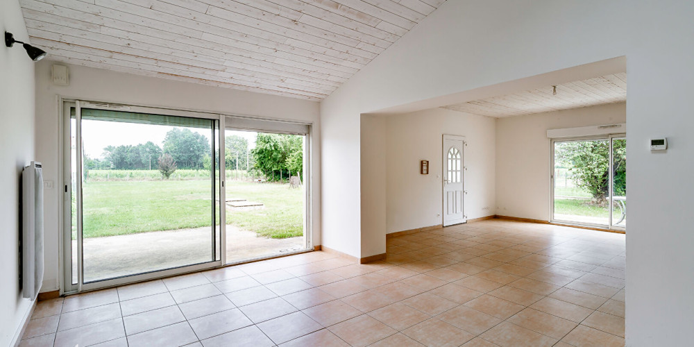maison à ST PEY D ARMENS (33330)