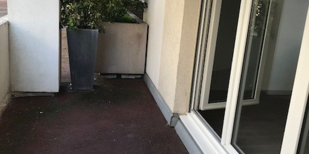 appartement à BORDEAUX (33200)